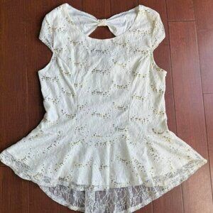 White Wear Top‎